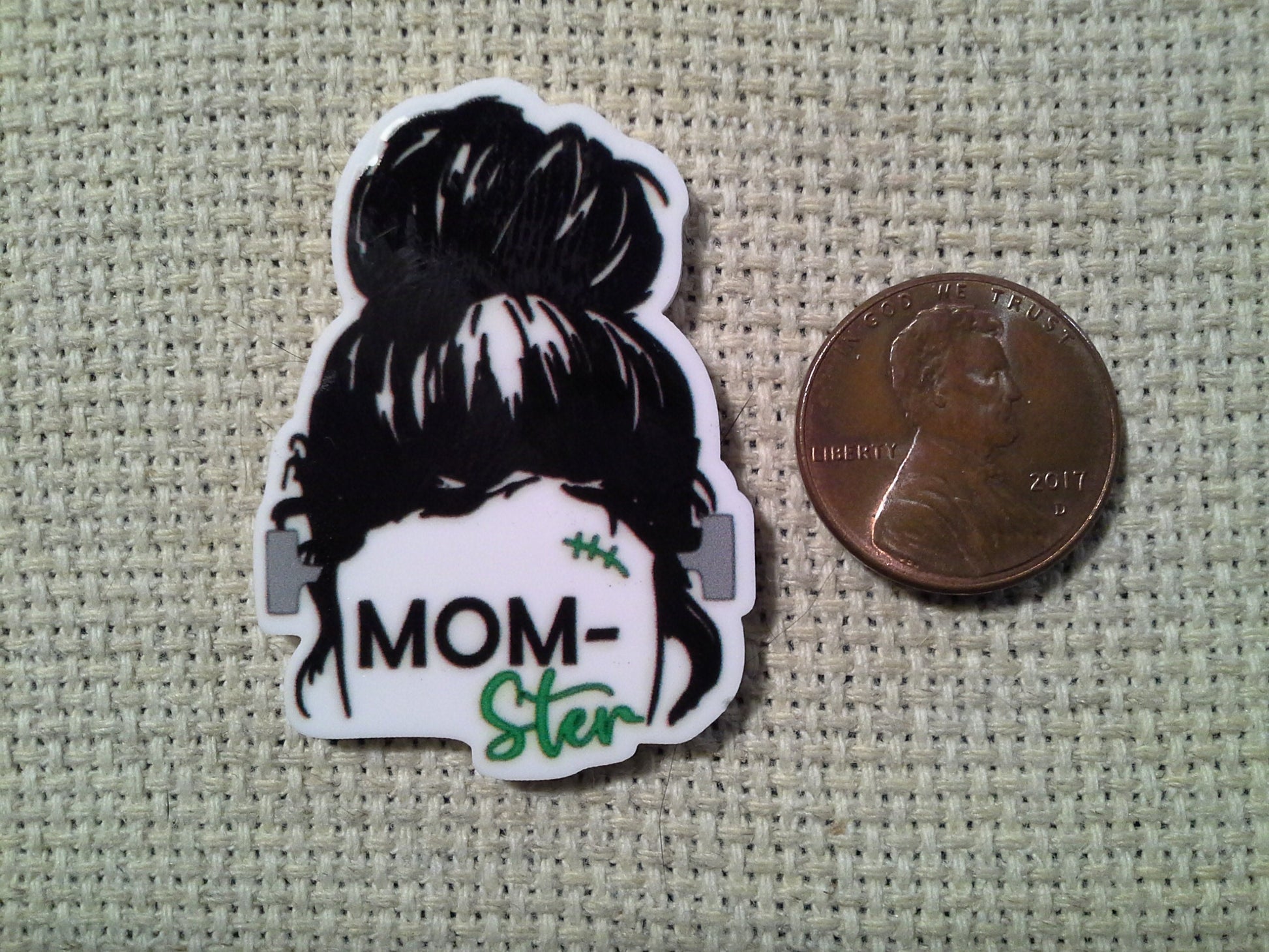 First view of the Mom-ster Needle Minder