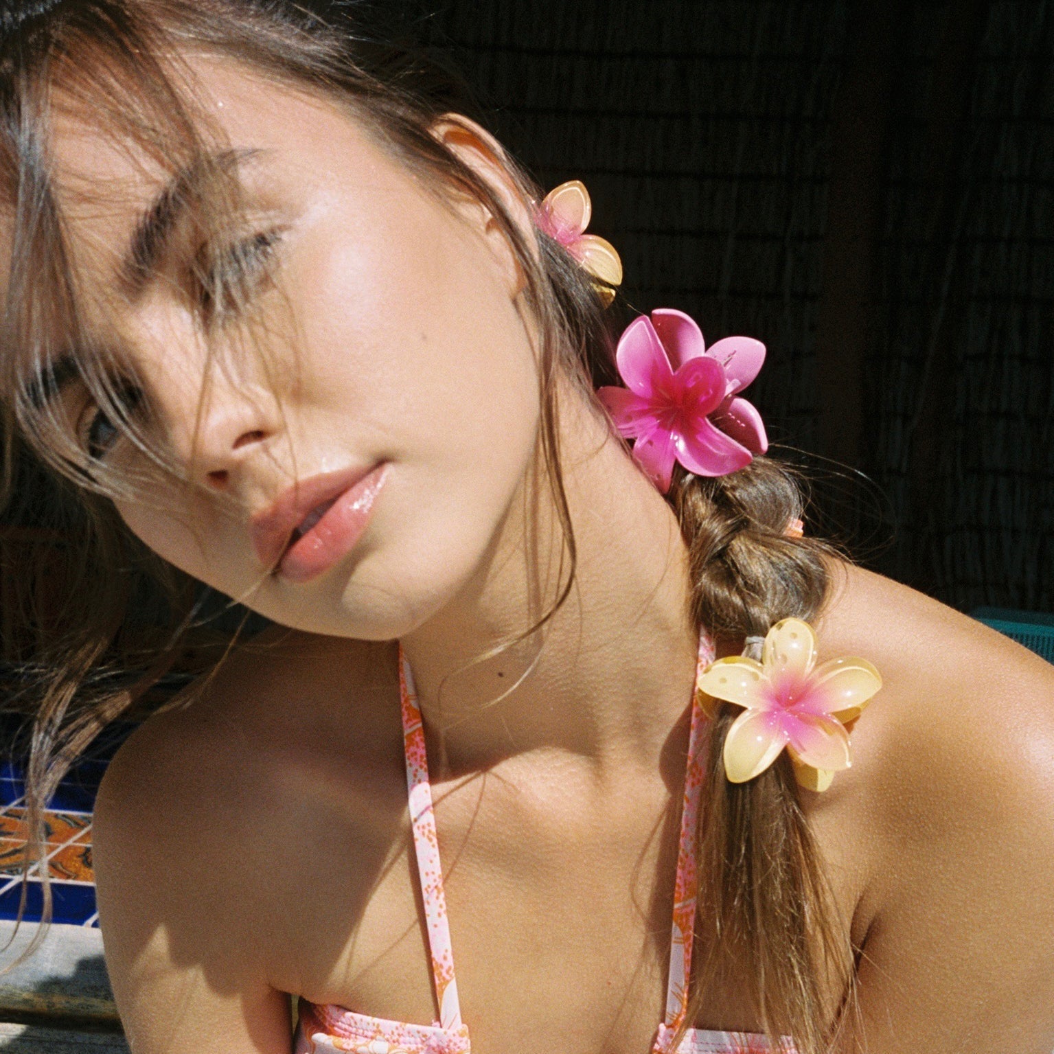 model wearing Midi Super Bloom Clip in Starfruit + Dragonfruit